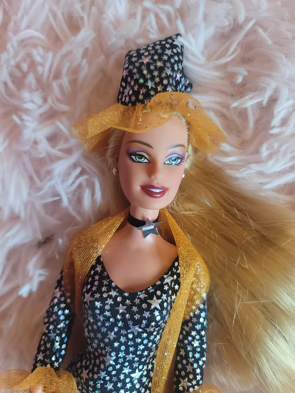 NWOB Halloween Enchantress Barbie 2001